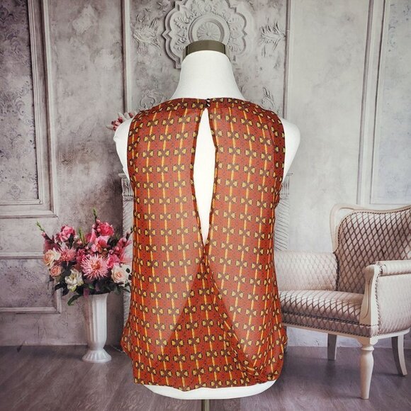 ASTR the Label Orange Geometric Pullover Sleeveless Open Back Blouse Size Small - Picture 7 of 11
